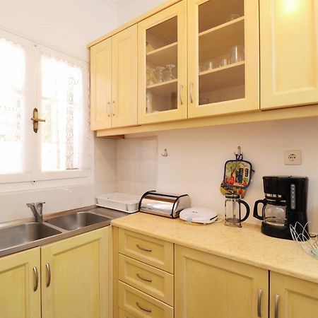 A Nice Apartment- Corfu Town, Kanoni Buitenkant foto